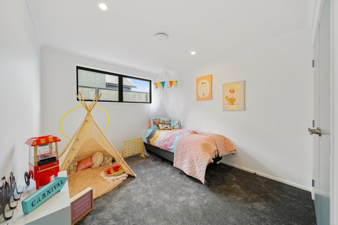 48 McIndoe Road, , Huapai,