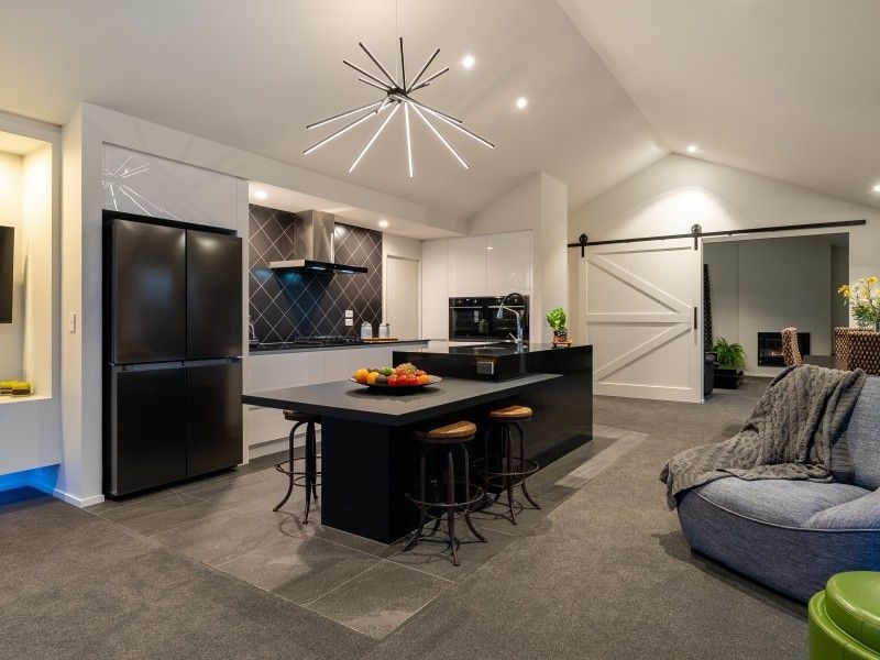21 Maurice Harding Avenue  , Paerata Rise,