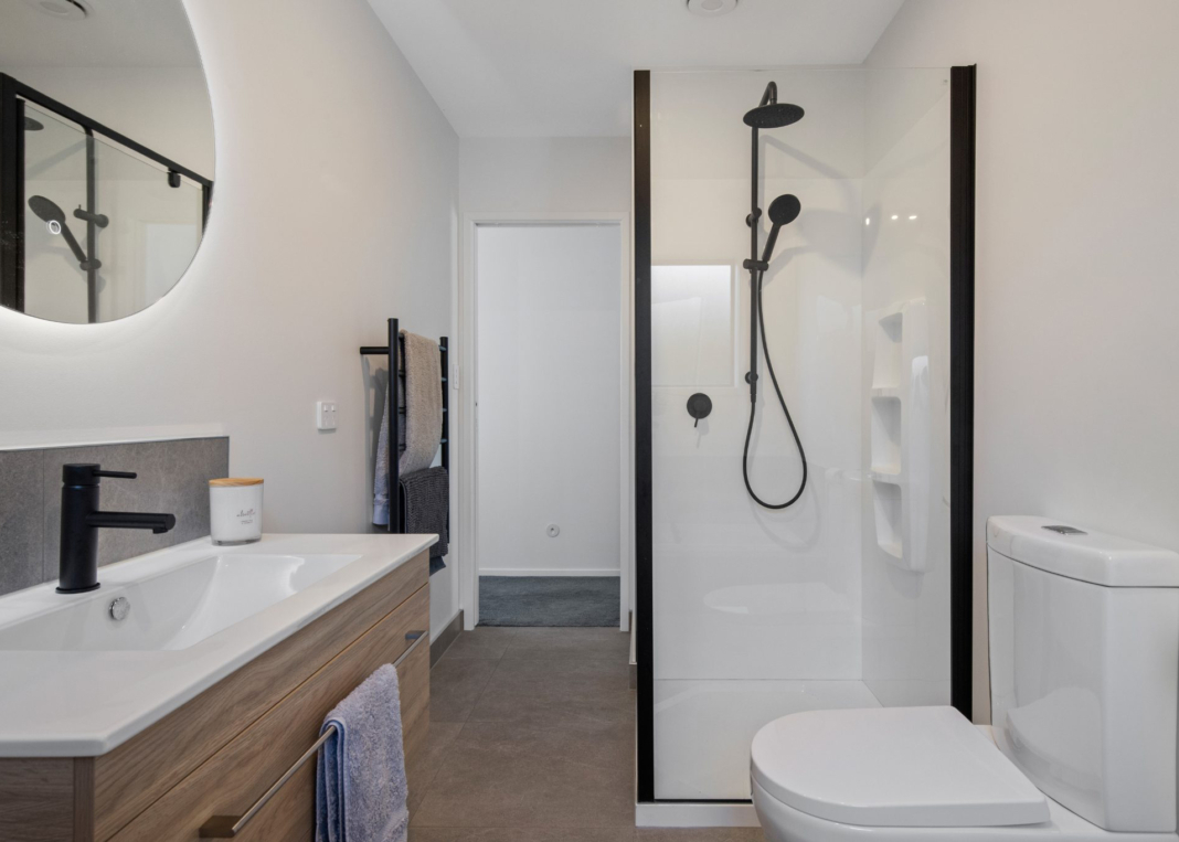 17 Meadows Drive  Clevedon Meadows, Clevedon,