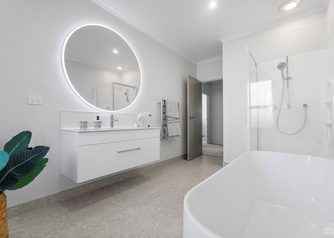 17 Meadows Drive  Clevedon Meadows, Clevedon,