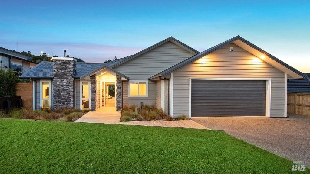 25 Mission Hills Drive  Poraiti, Napier,