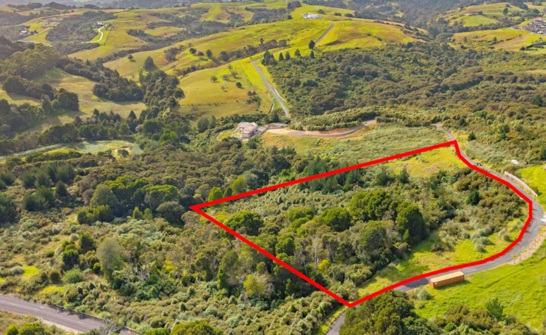 102 Griggs Road  East Tamaki Heights, Manukau City,