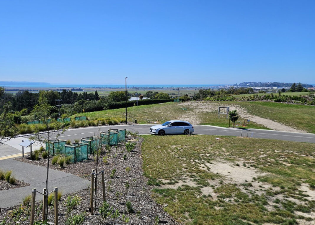 5 Tupai Place, Poraiti  , Napier,