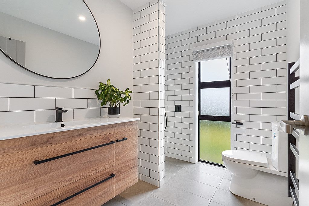 40 Metoriti Crescent, , Karaka,